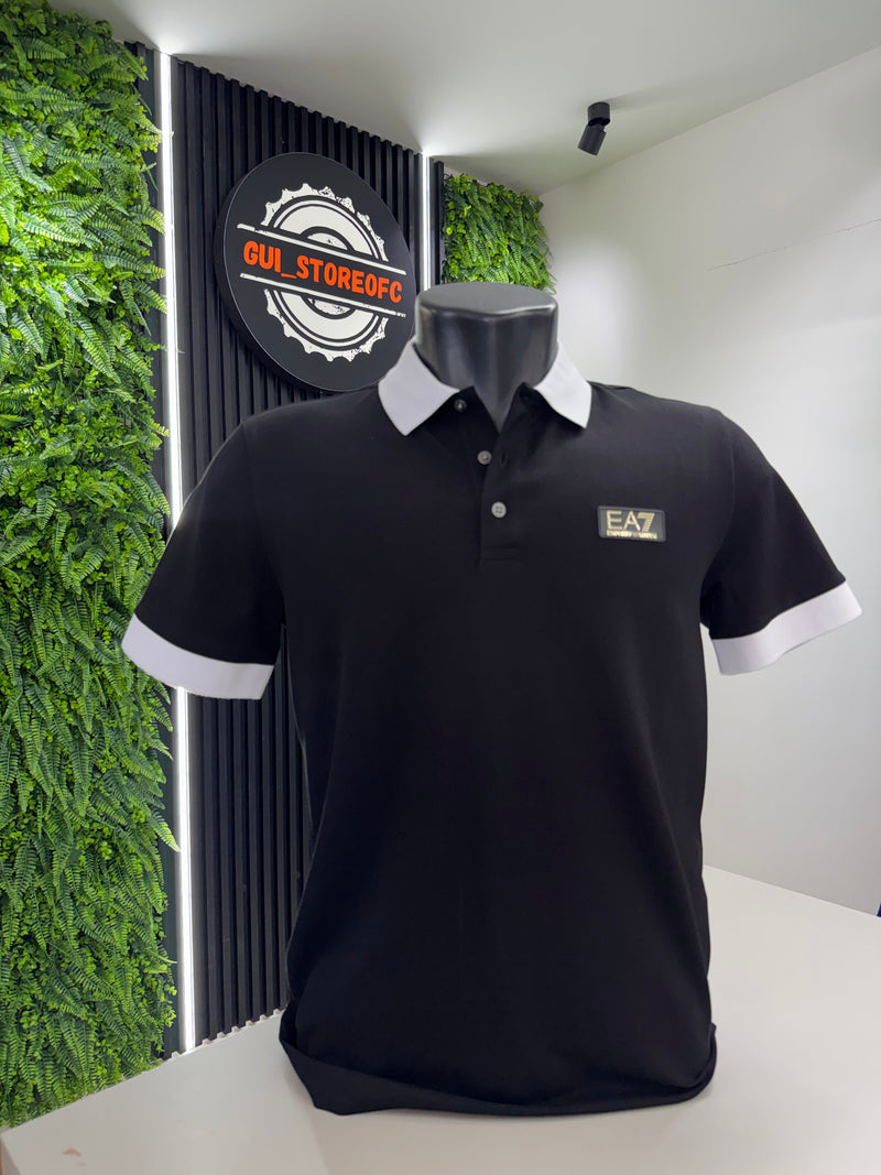 Polo Armani EA7 Preta com detalhes branco