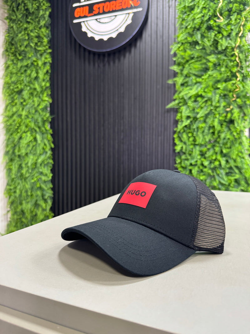 Boné Hugo Icon