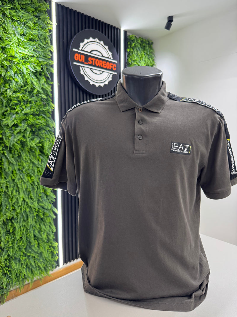 Polo Armani EA7 Letreiro Marrom