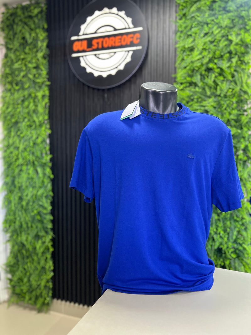 T-shirt Lacoste Letreiro Gola